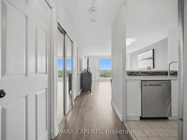 2155 Burnhamthorpe Rd W #1408, Mississauga, ON L5L 5P4