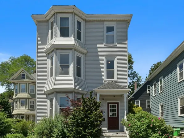 35 Ballard St #2, Jamaica Plain, MA 02130