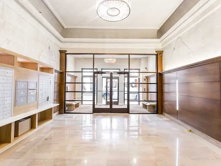1600 Walnut Street — Photo 10
