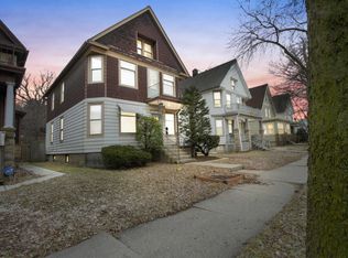 1076 N 47th St, Milwaukee, WI 53208