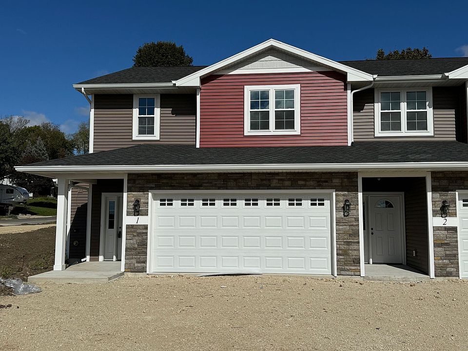 525 331 Woodcrest Ln Milton WI Zillow