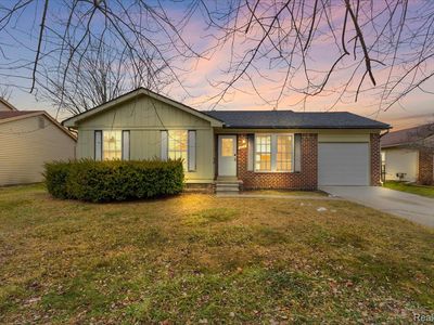 1402 Heritage Dr, Canton, MI, 48188