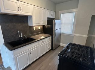 647 Eddy Rd, Cleveland, OH 44108