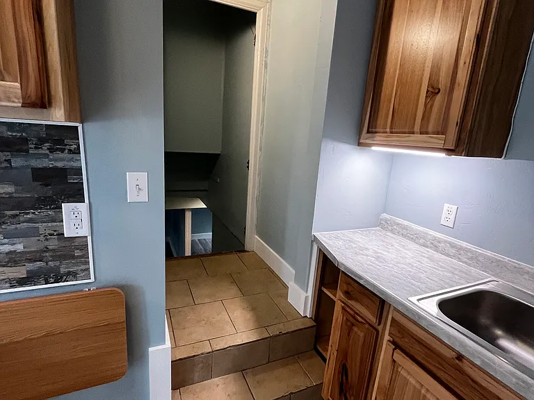 1536 Main St #E — Photo 6