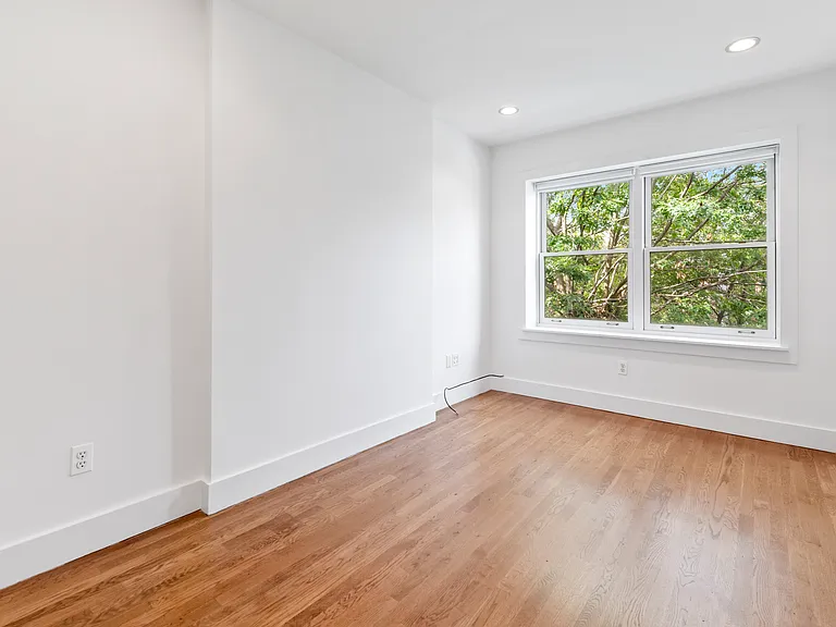 284 Carlton Ave #3 — Photo 11