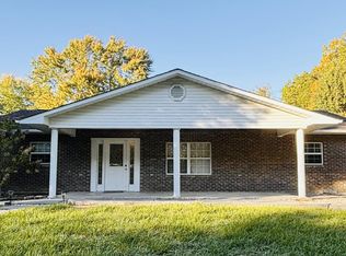 702 Iris Ave, Jamestown, TN 38556