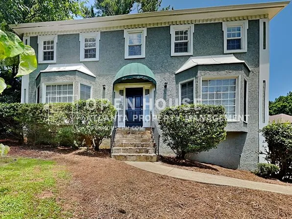 2100 Glenridge Ct, Marietta, GA 30062