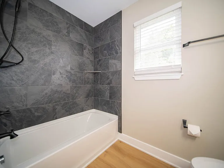 4816 Norwaldo Ave — Photo 17