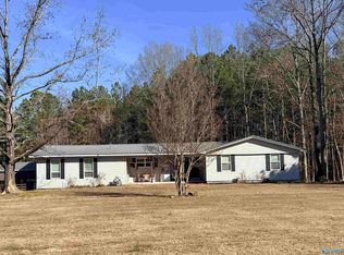 2792 E Rexford St, Hokes Bluff, AL 35903