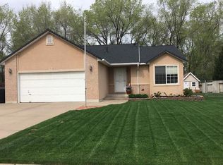 983 N 900 W, Clinton, UT 84015