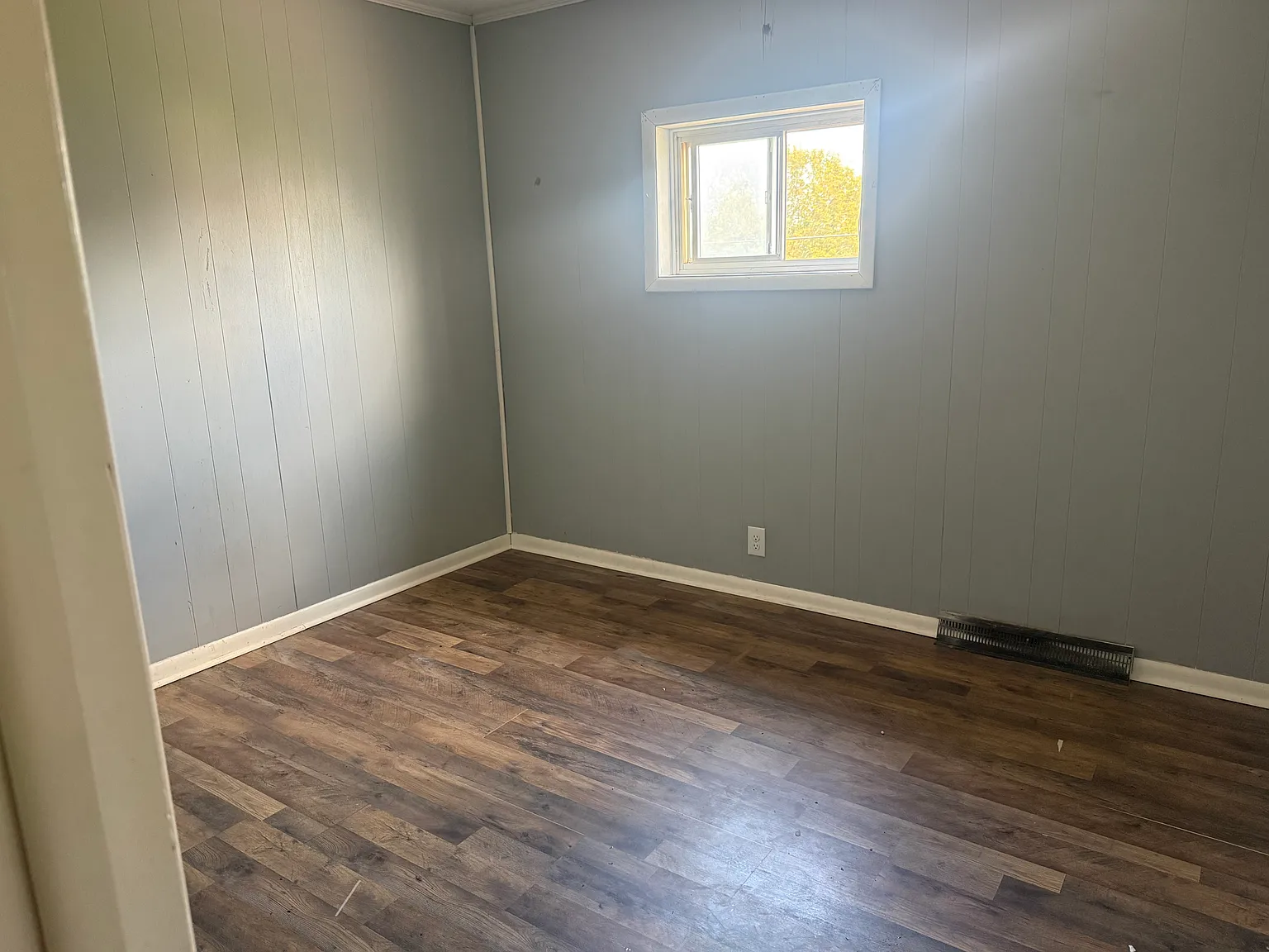 2 bed, $1,000 — Photo 4
