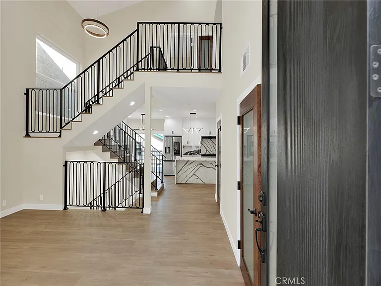 4530 Ensenada Dr — Photo 3