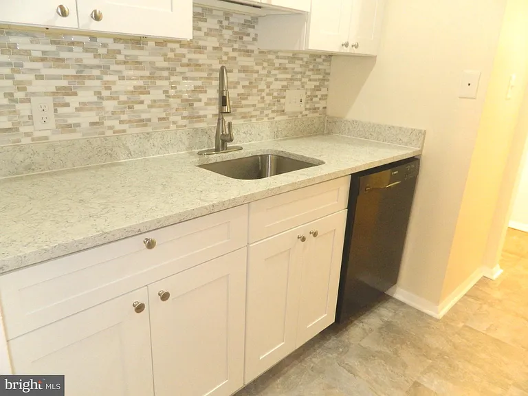 7925 Coriander Dr #12 — Photo 17