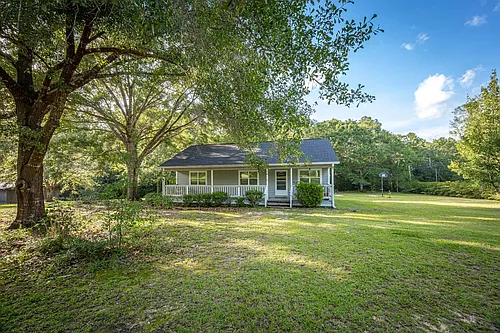 20608 Scarborough Rd Photo 1