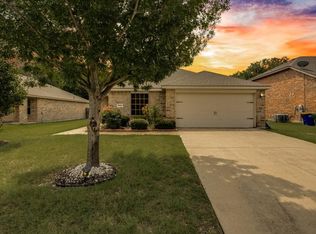 3016 Graystone Ct, Seagoville, TX 75159