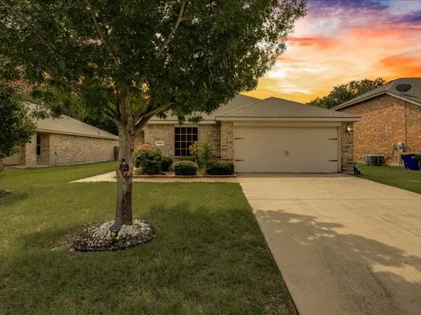 3016 Graystone Ct, Seagoville, TX 75159