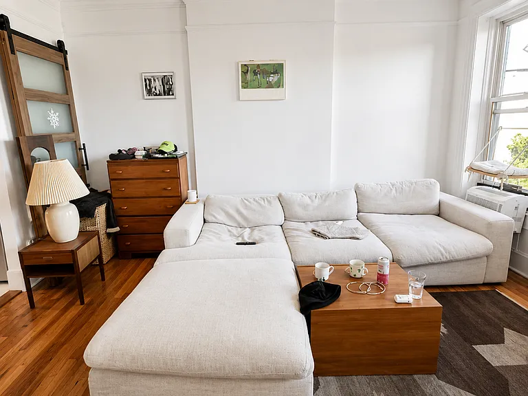 611 Vanderbilt Ave #3 — Photo 4