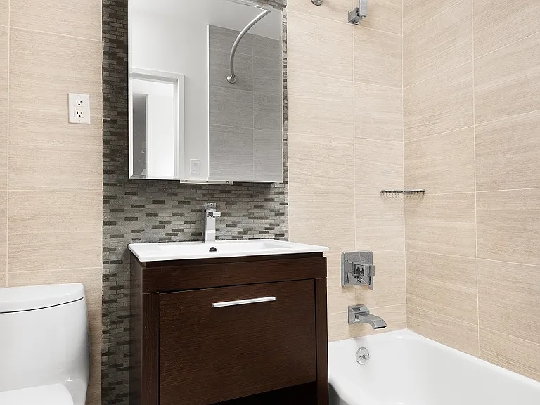 2940 Ocean Pkwy #16V — Photo 6