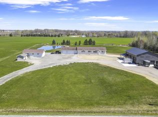 1254 S Overland Rd, De Pere, WI 54115