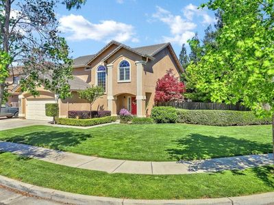 1572 Sophie Ln, Escalon, CA, 95320