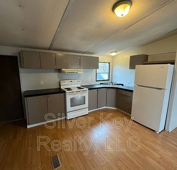 270 County Road 213 #1103 — Photo 3