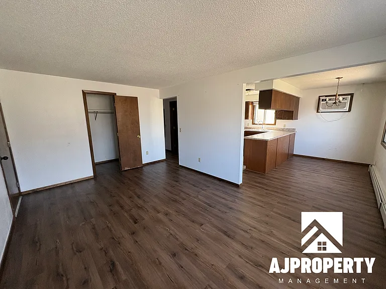 3600 S Cathy Ave #2 — Photo 3