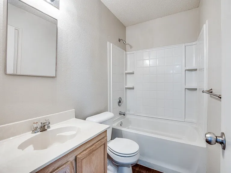 1424 Paint Brush Ct — Photo 9