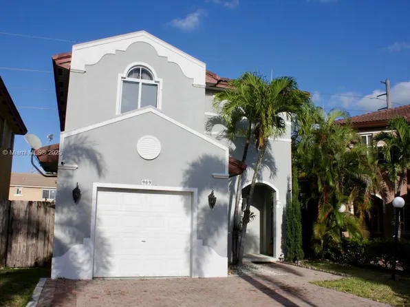 909 NE 41st Ter, Homestead, FL 33033