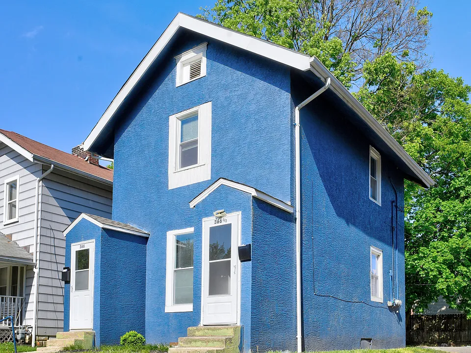 366 Wrexham Ave #366-1-2
