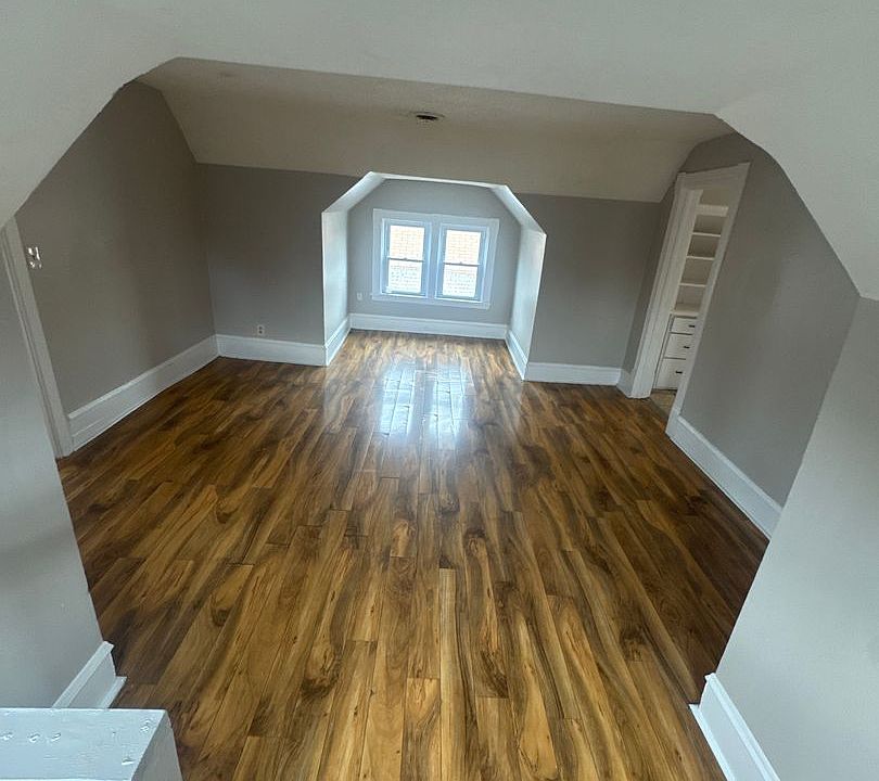 1st image of 3153 Columbus Ave APT 3
