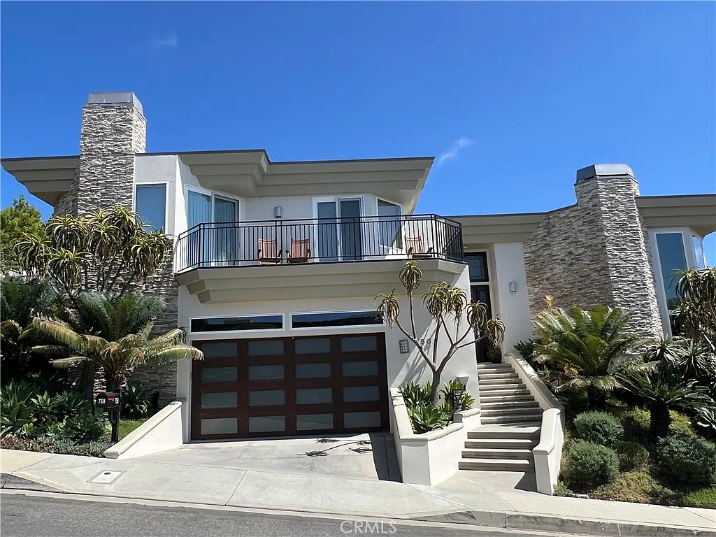 4 bed, 2983 sqft, $20,000 — Photo 2