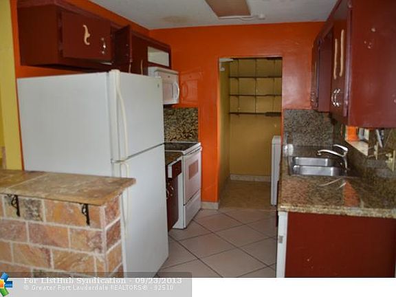 2nd image of 4411 NW 1st Ter #58