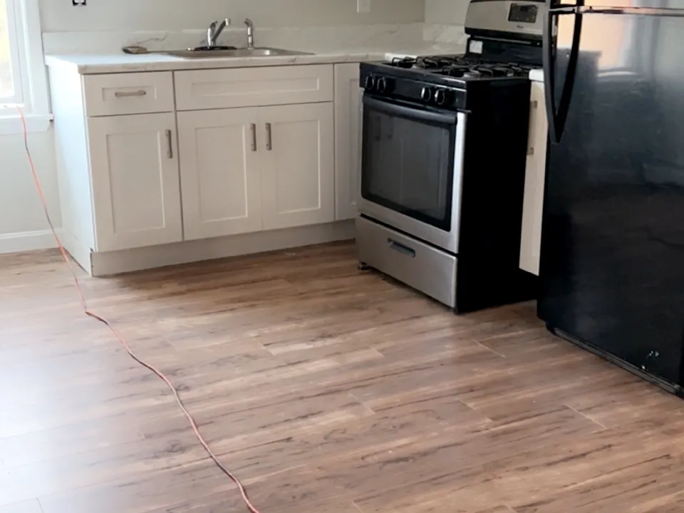 eat in dinning/ kitchen