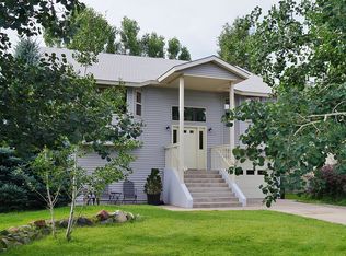 1215 Ivy Ln, Carbondale, CO 81623