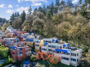 3515 SW Barbur Blvd APT R1, Portland, OR 97239