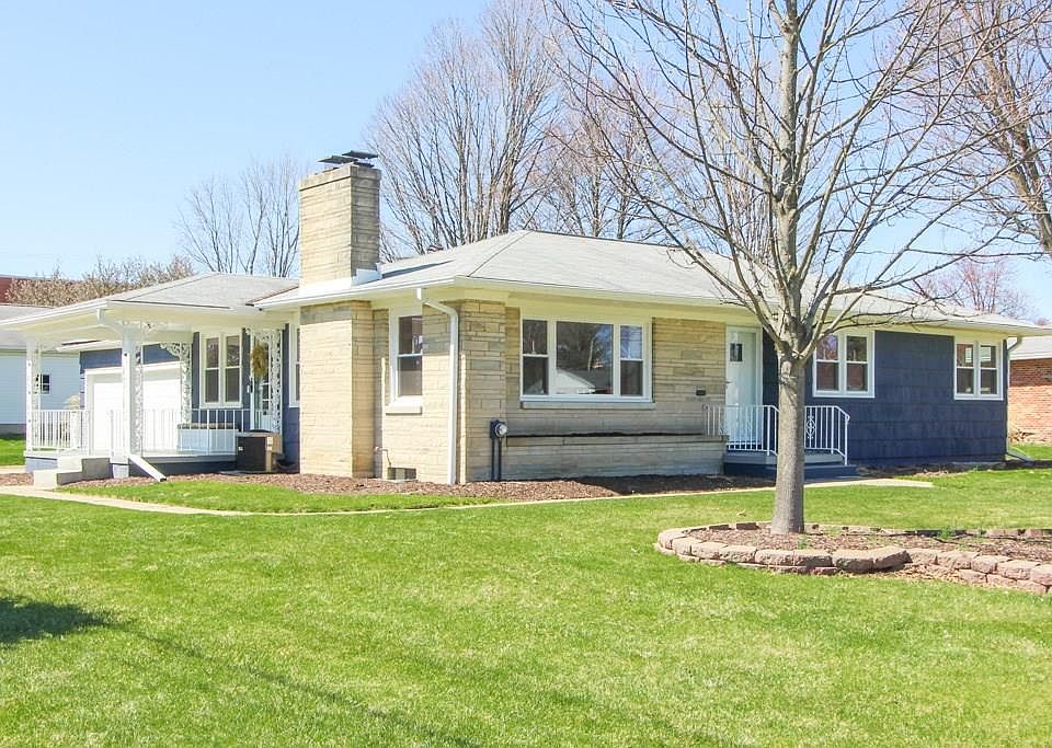 1st image of 616 Fairoaks Blvd