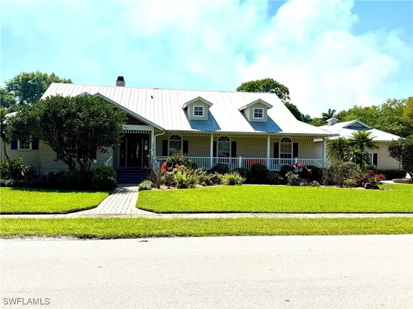 234 W Circle Dr, Clewiston, FL 33440