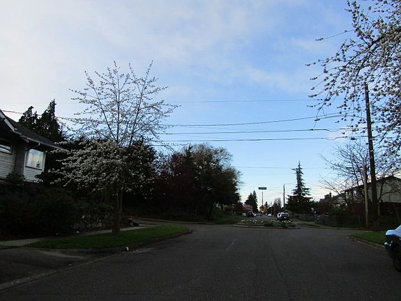 5th image of 5219 S Cushman Ave