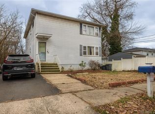 6 Hanson Ave, West Haven, CT 06516