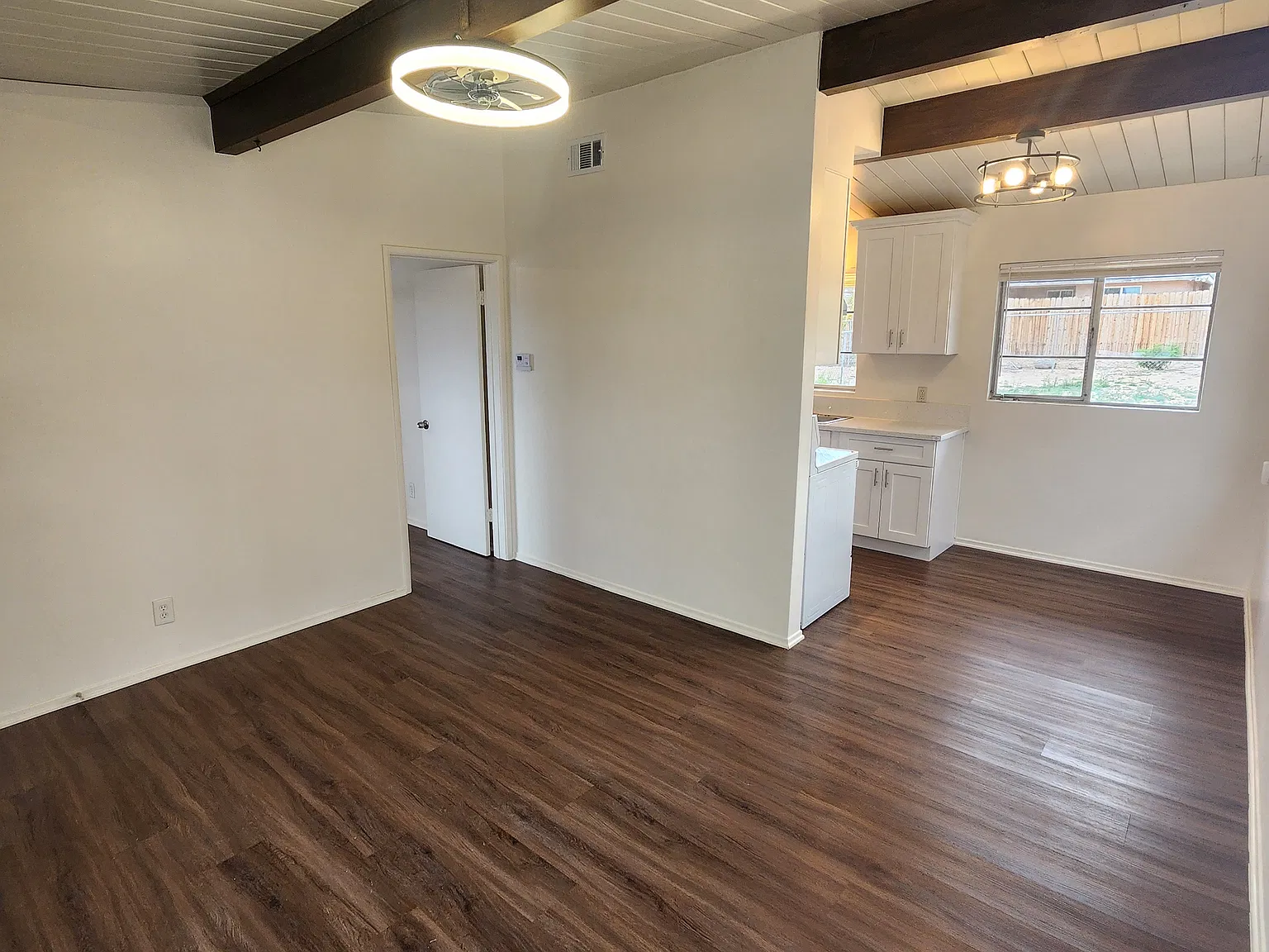 6024 Baileya Ave — Photo 4