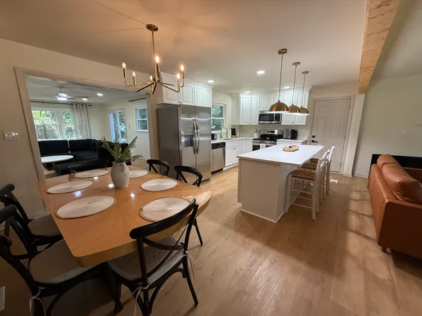 312 Lynchburg Dr, Newport News, VA 23606