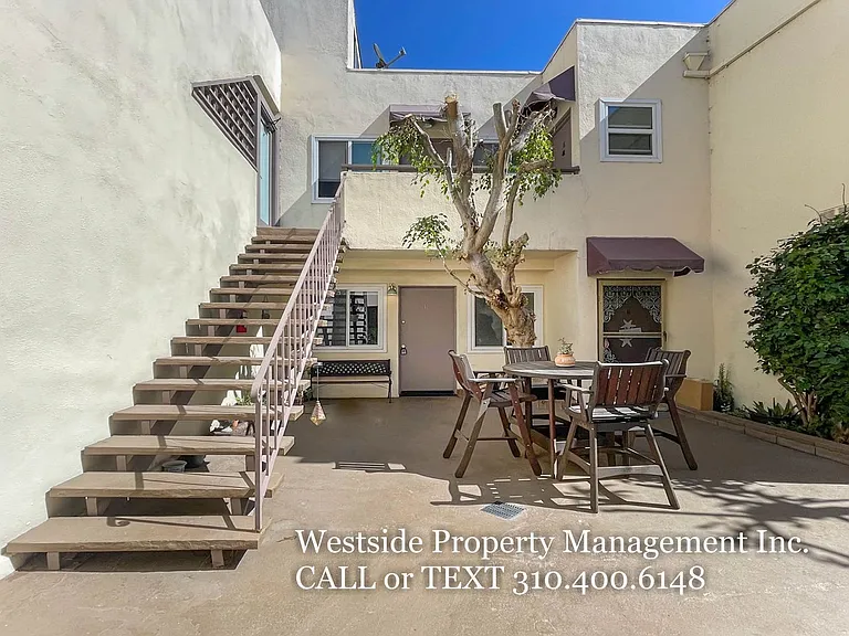 134 Chautauqua Blvd. — Photo 12