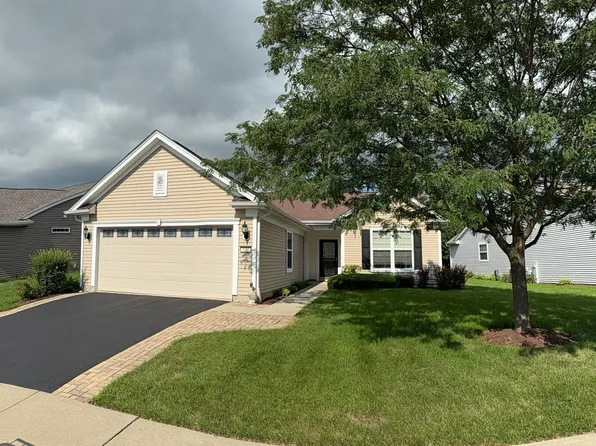 630 Pleasant Dr, Shorewood, IL 60404