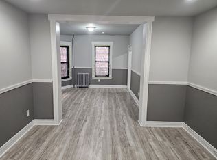 727 S 15th St, Newark, NJ 07103
