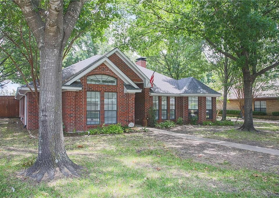 1st image of 1716 Bowie Cir