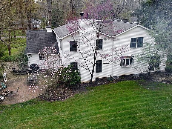 5th image of 8314 Summit Dr