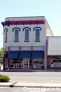 422 Center St
