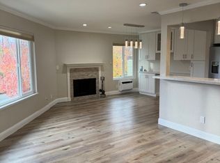 1010 Westlynn Way APT 2, Cupertino, CA 95014