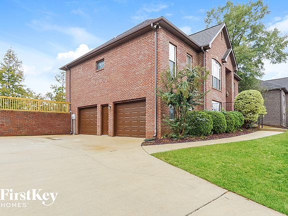 2nd image of 240 Lime Creek Ln