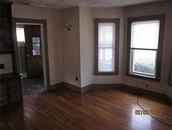2nd image of 356 Lincoln Ave